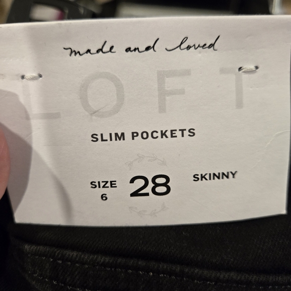 NWT Loft Button Fly Frayed Hem Skinny Jeans Size 6 - Picture 6 of 11